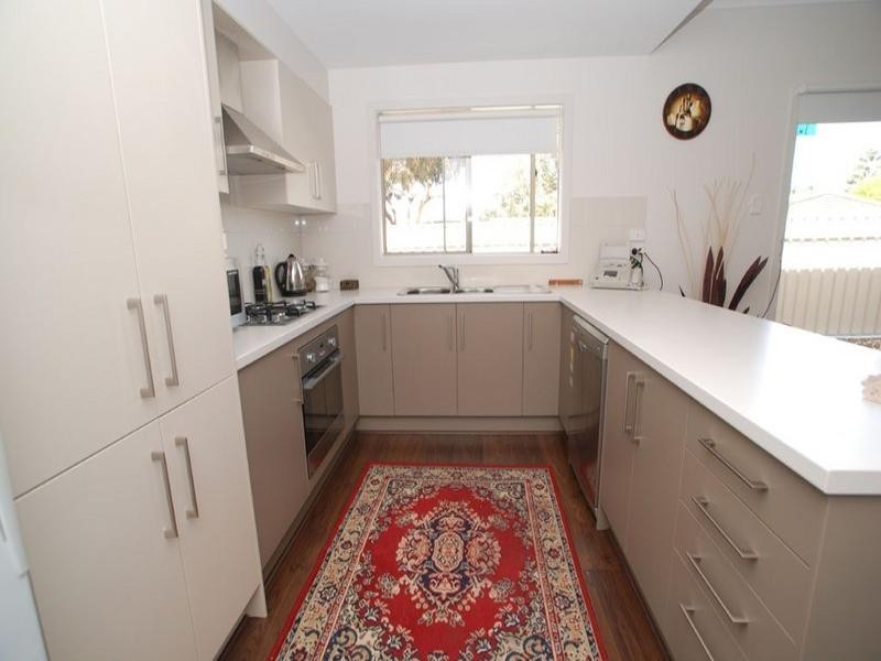 32 Seaview Street, Aldinga Beach SA 5173