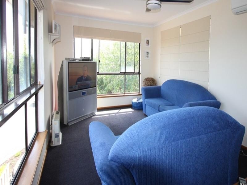 4 Treasure Place, Seaford Rise SA 5169