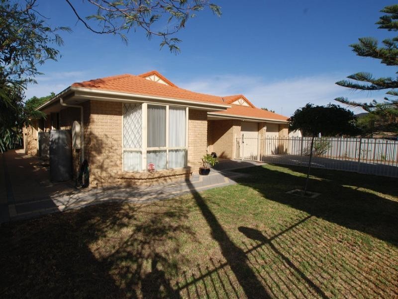 9 Storey Avenue, Aldinga Beach SA 5173