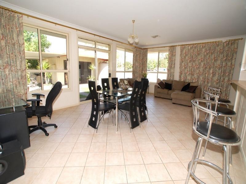 9 Storey Avenue, Aldinga Beach SA 5173