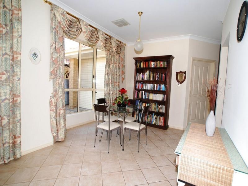 9 Storey Avenue, Aldinga Beach SA 5173