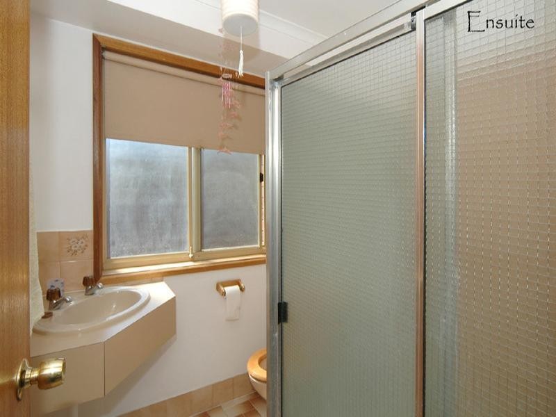 22 Oakley Crescent, Aldinga Beach SA 5173