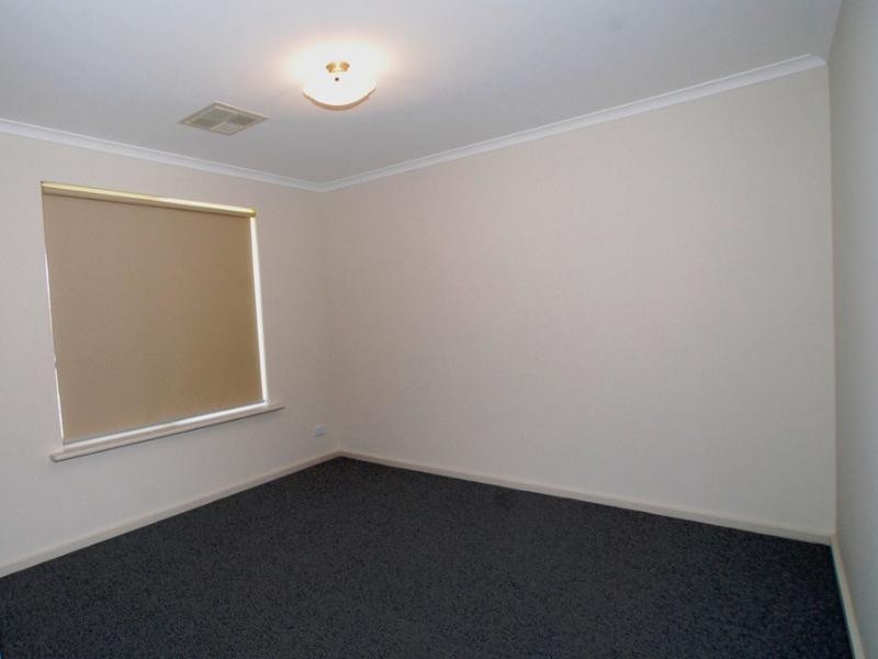 13 Burton Bank, Aldinga Beach SA 5173