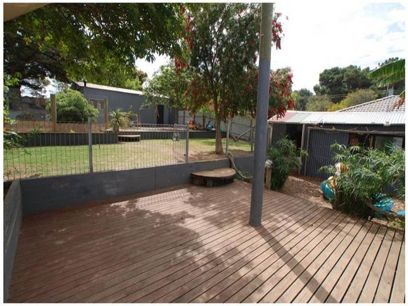 17 Palmer Street, Aldinga Beach SA 5173