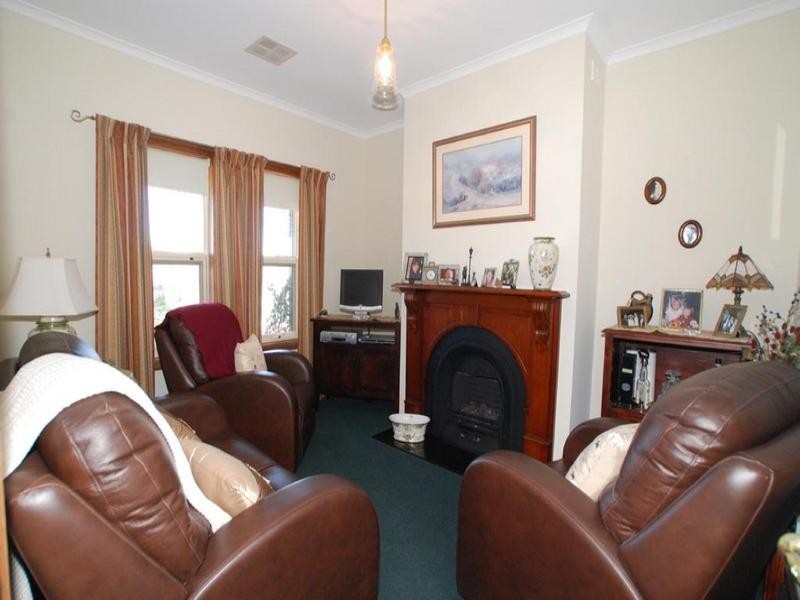 17 Periwinkle Drive, Aldinga Beach SA 5173