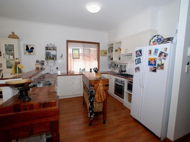 17 Periwinkle Drive, Aldinga Beach SA 5173