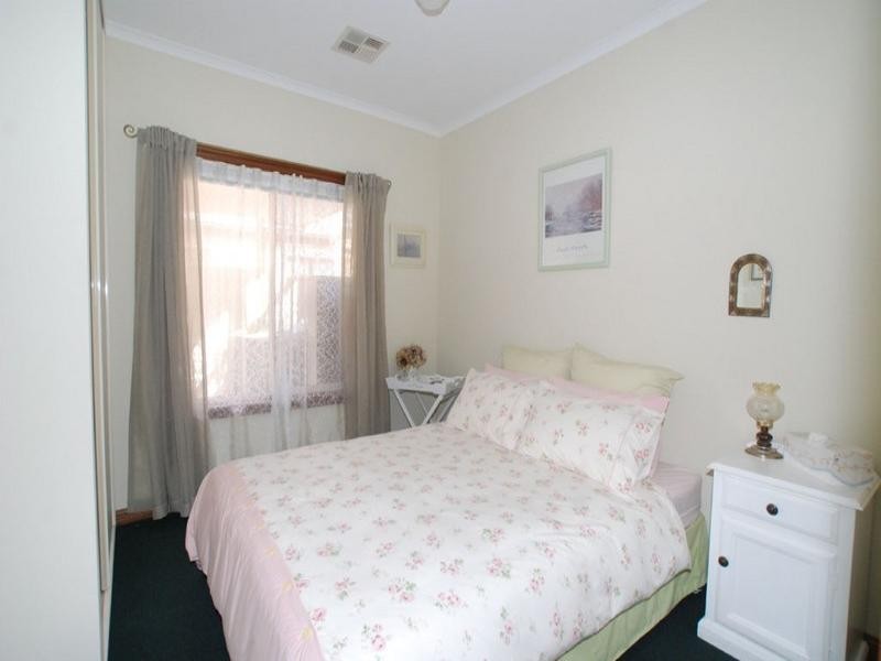 17 Periwinkle Drive, Aldinga Beach SA 5173