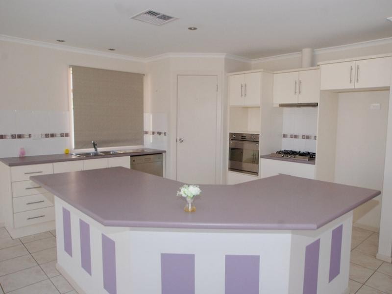 77 Kipsy Street, Aldinga Beach SA 5173