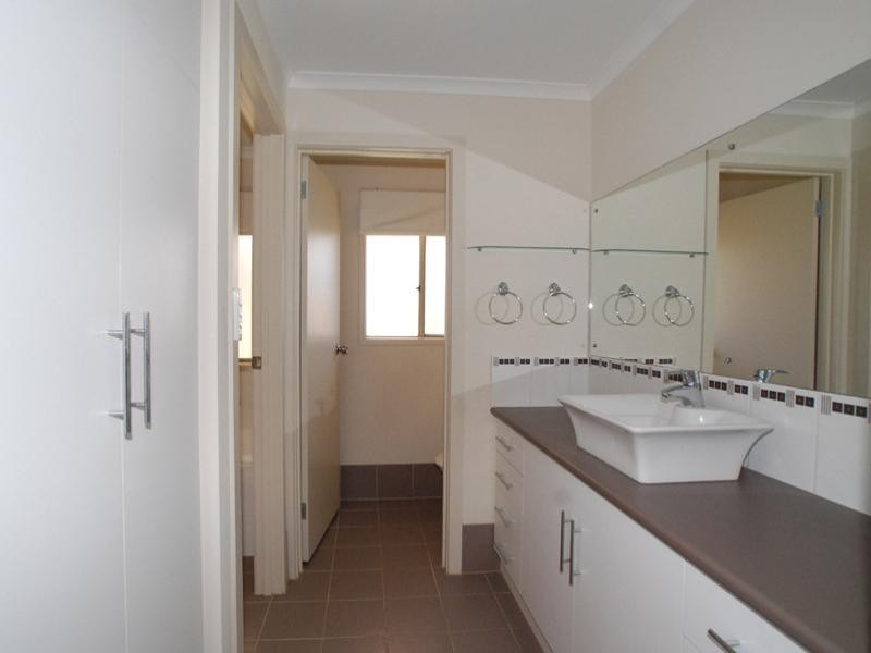 77 Kipsy Street, Aldinga Beach SA 5173
