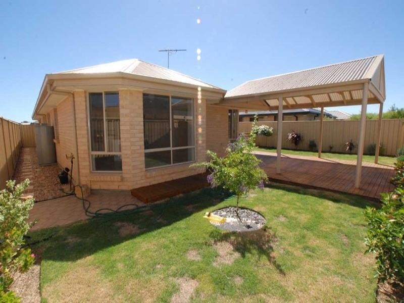 77 Kipsy Street, Aldinga Beach SA 5173