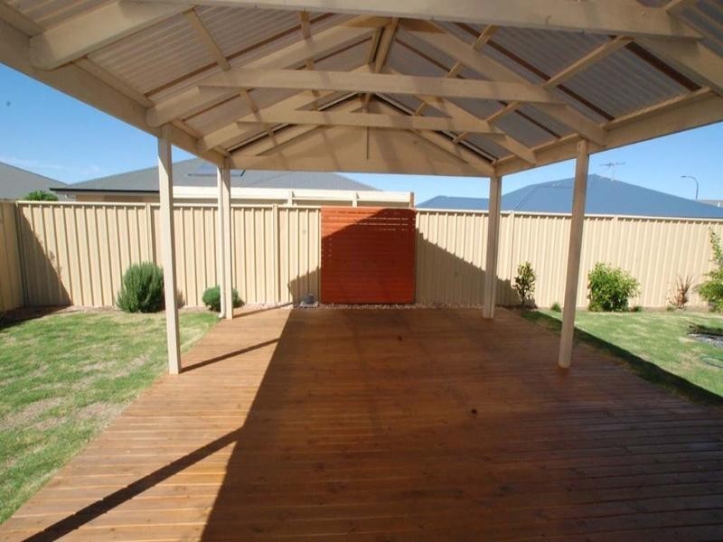 77 Kipsy Street, Aldinga Beach SA 5173