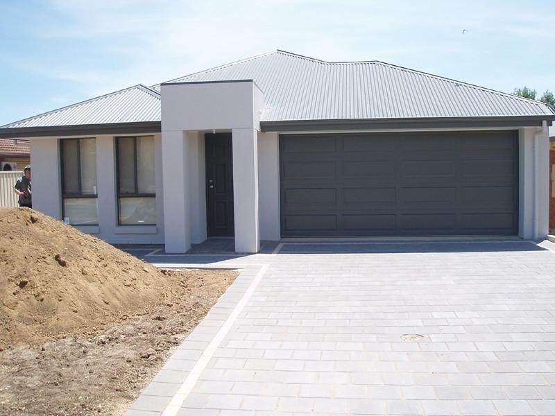 11 Seaview Street, Aldinga Beach SA 5173