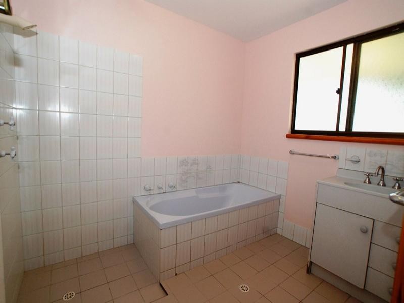 9 St Nicholas Avenue, Port Willunga SA 5173