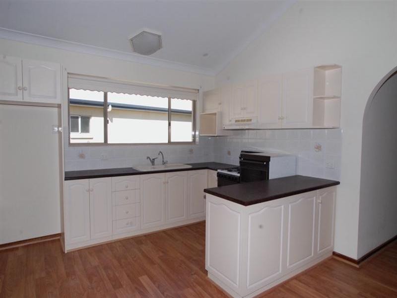 76 Esplanade, Aldinga Beach SA 5173