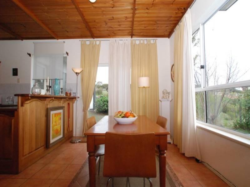 11 Drugal Court, Hallett Cove SA 5158