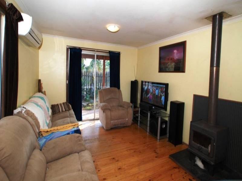 5 Whinnerah Avenue, Aldinga Beach SA 5173