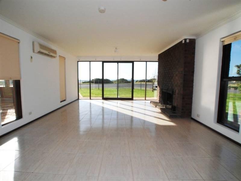 130 Esplanade, Aldinga Beach SA 5173