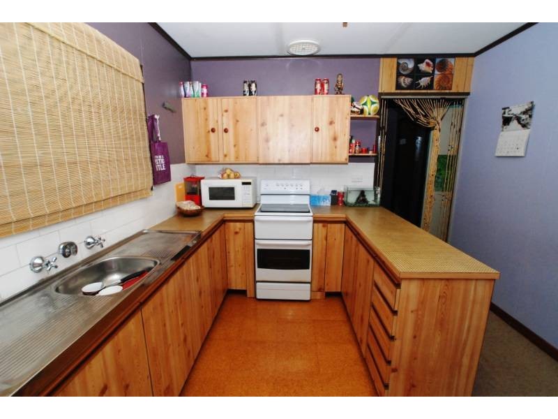 11 Thomas Street, Aldinga Beach SA 5173
