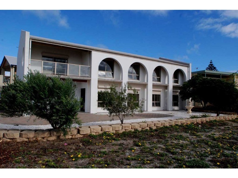 76 Esplanade, Aldinga Beach SA 5173