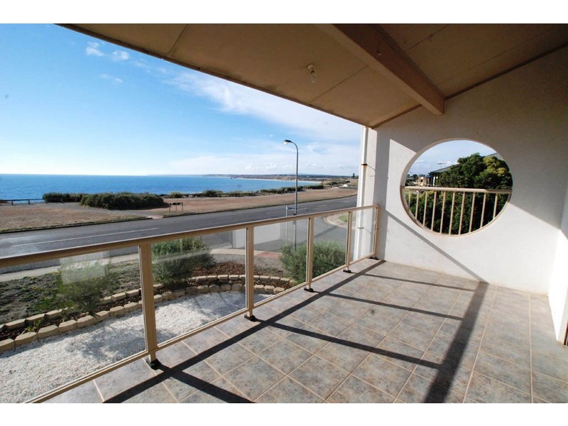 76 Esplanade, Aldinga Beach SA 5173