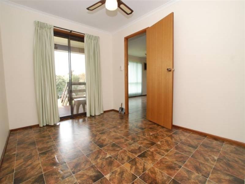 11 Fontaine Drive, Sellicks Beach SA 5174
