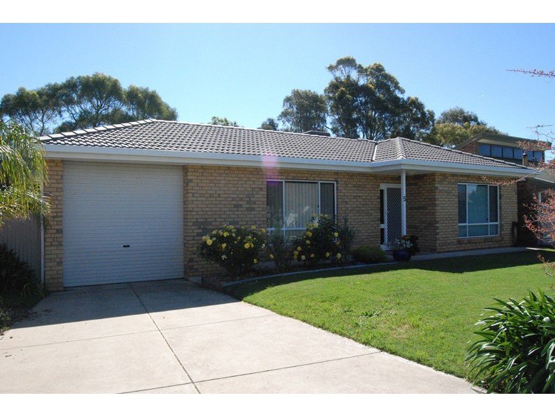 5 Rover Crescent, Port Willunga SA 5173