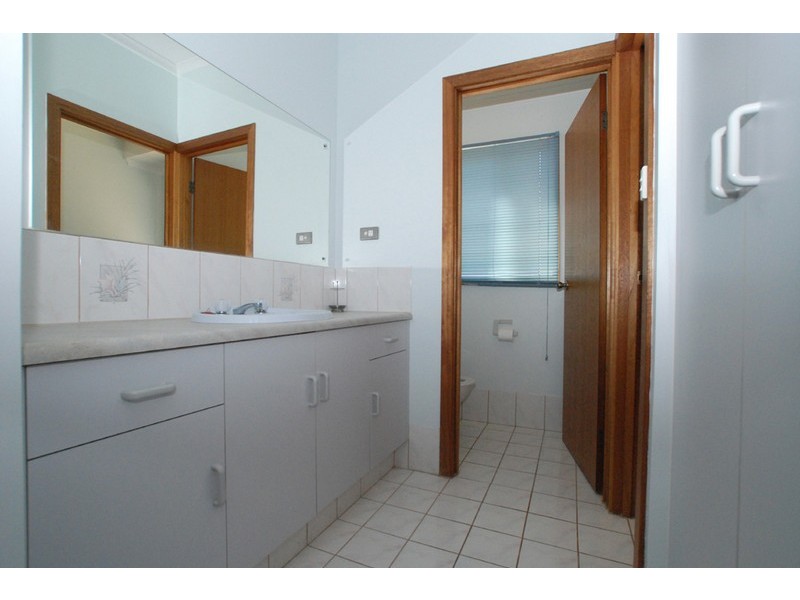 5 Rover Crescent, Port Willunga SA 5173