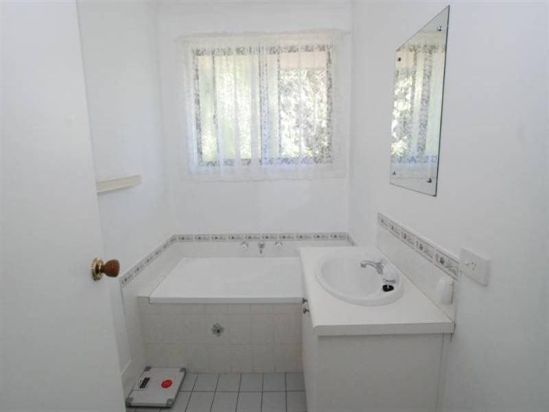 2 Moore Street, Aldinga Beach SA 5173