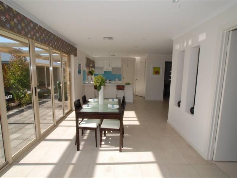 11 Basin Street, Aldinga Beach SA 5173