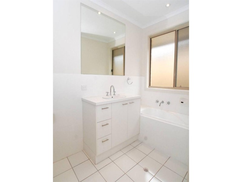 11 Basin Street, Aldinga Beach SA 5173