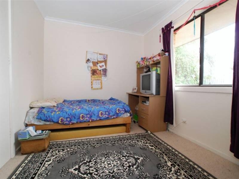 9 Harvey Crescent, Aldinga Beach SA 5173