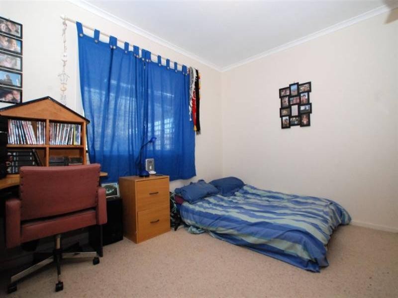 9 Harvey Crescent, Aldinga Beach SA 5173