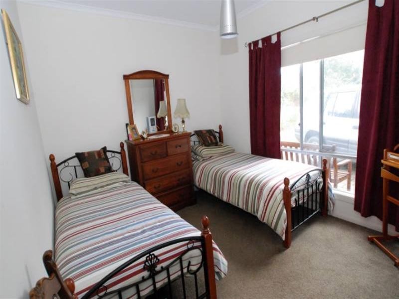 15 Hastings Avenue, Sellicks Beach SA 5174