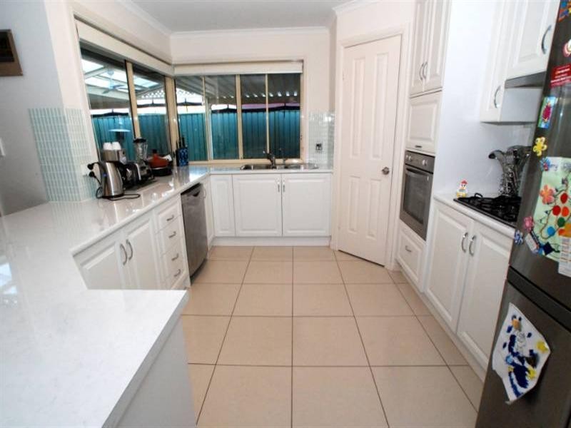 27 Turquoise Court, Aldinga Beach SA 5173