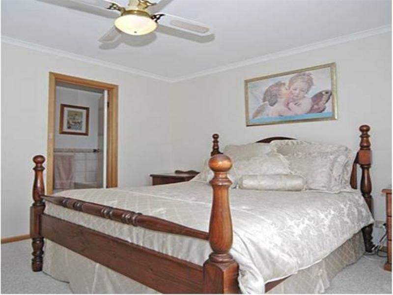 6 Wigham Road, Aldinga Beach SA 5173