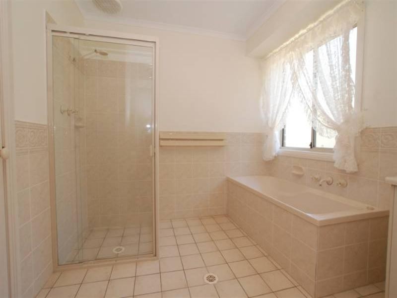 21 Harvey Crescent, Aldinga Beach SA 5173