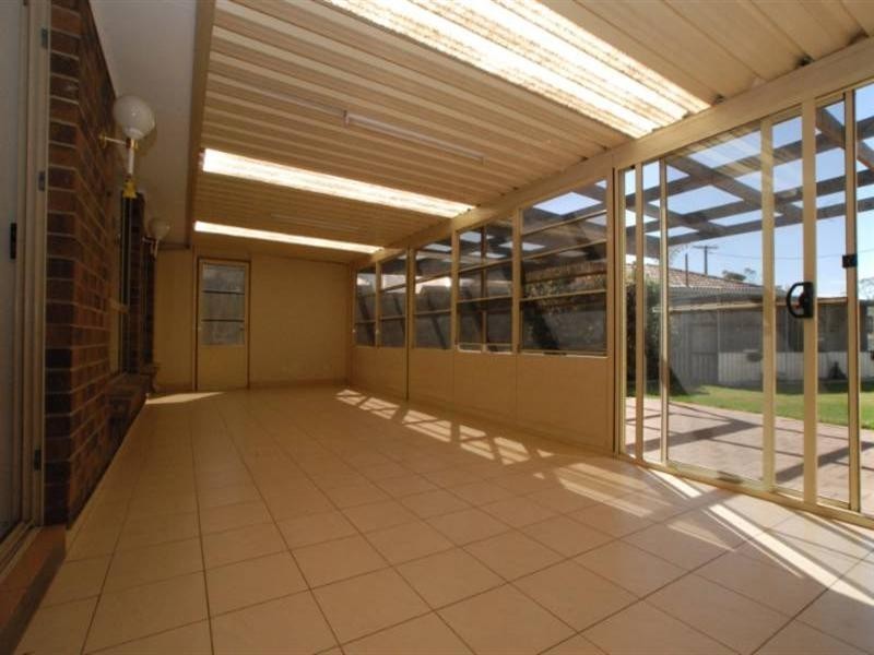 21 Harvey Crescent, Aldinga Beach SA 5173