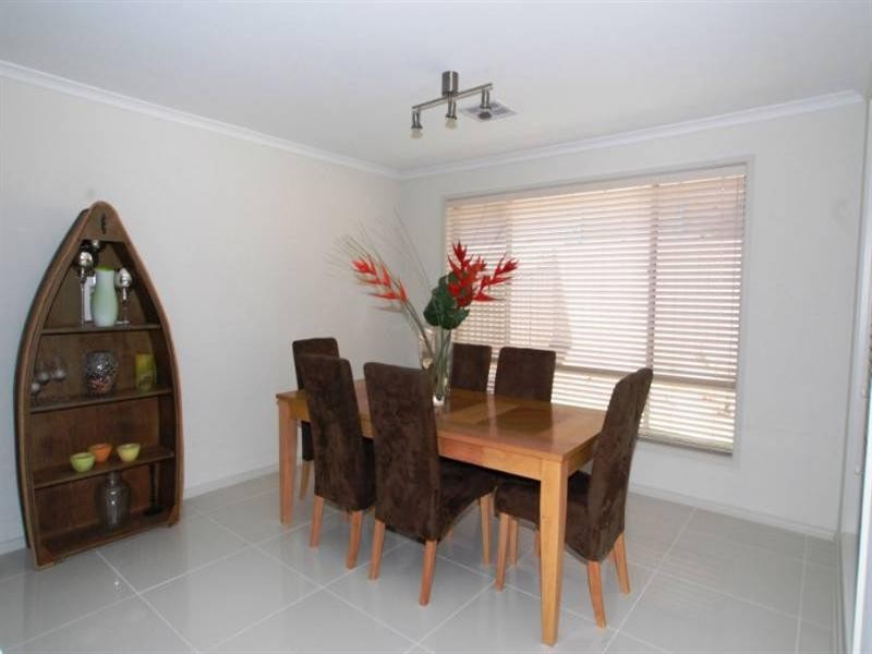 10 Kaurna Avenue, Aldinga Beach SA 5173