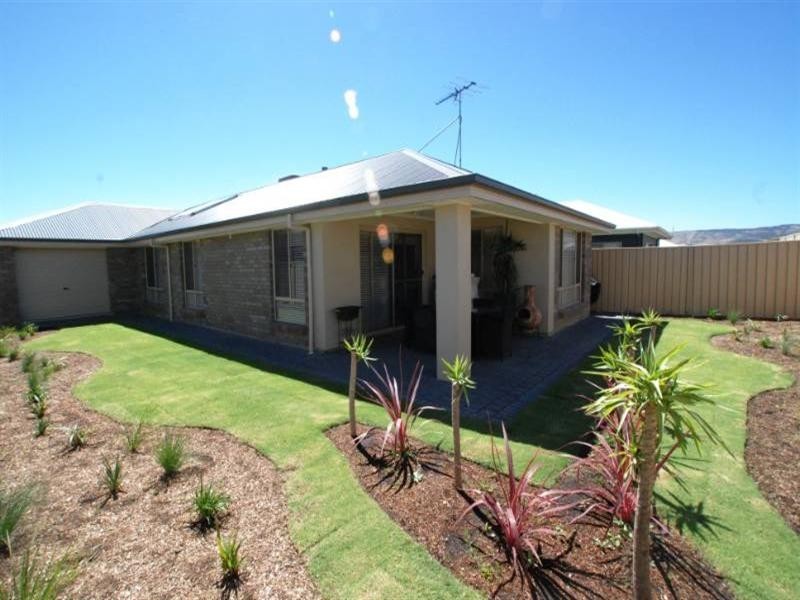 10 Kaurna Avenue, Aldinga Beach SA 5173