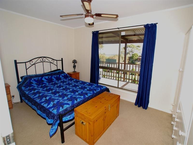 18 Dundee Street, Sellicks Beach SA 5174