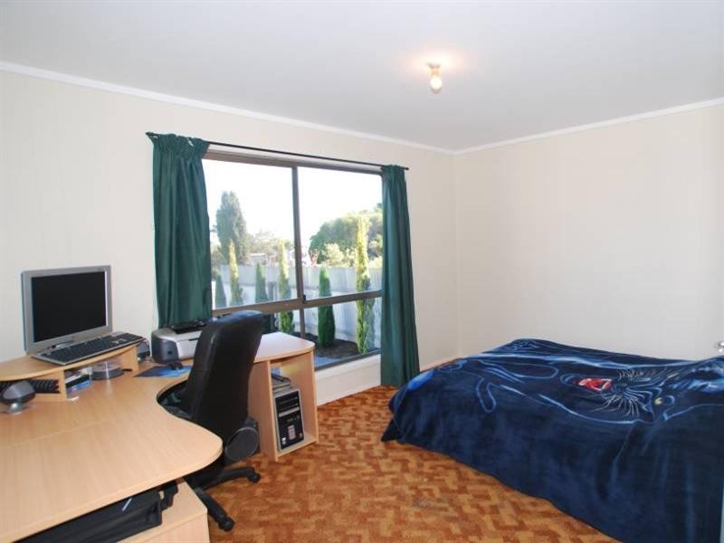 18 Dundee Street, Sellicks Beach SA 5174