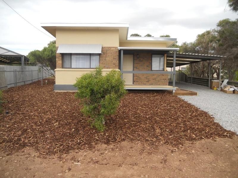 2 Lucerno Drive, Sellicks Beach SA 5174