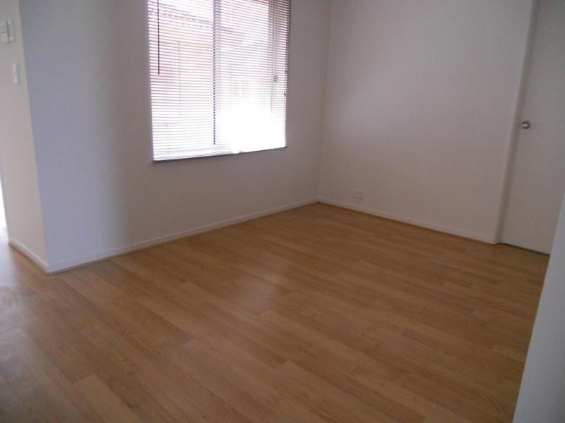 32 Telegraph Road, Seaford Meadows SA 5169