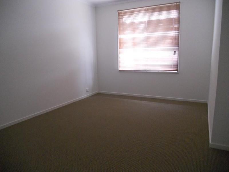 32 Telegraph Road, Seaford Meadows SA 5169