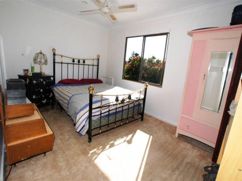 1 Rowley Road, Port Willunga SA 5173