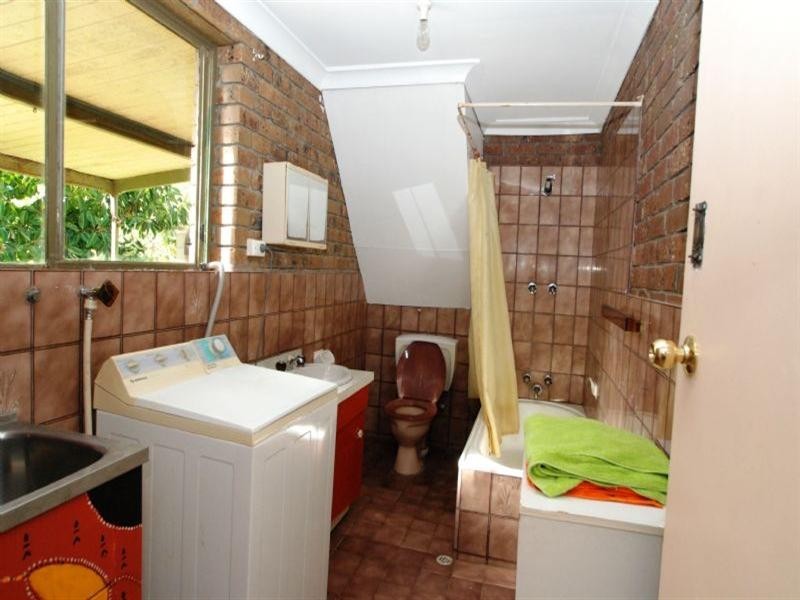 1 Rowley Road, Port Willunga SA 5173