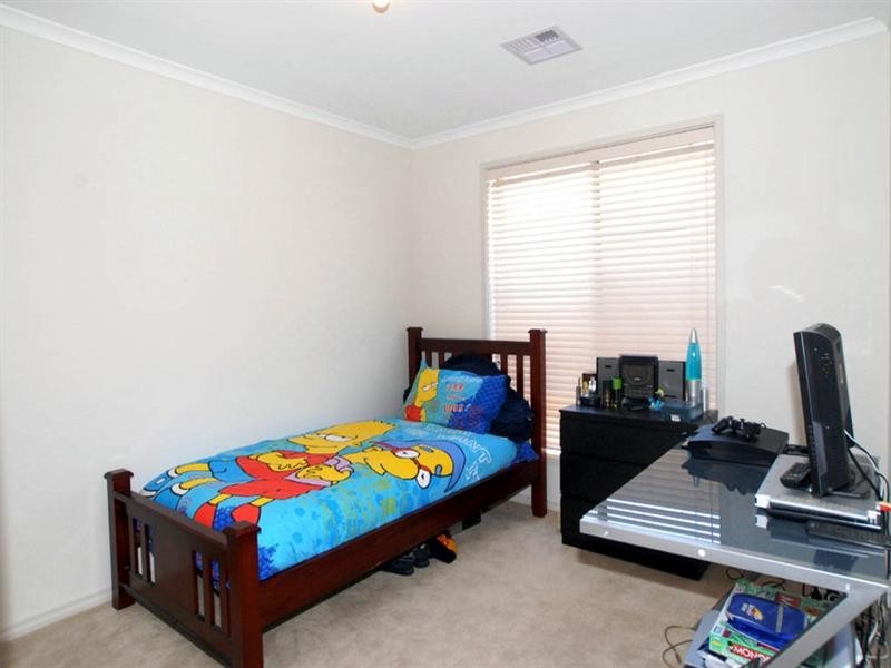10 Kaurna Avenue, Aldinga Beach SA 5173