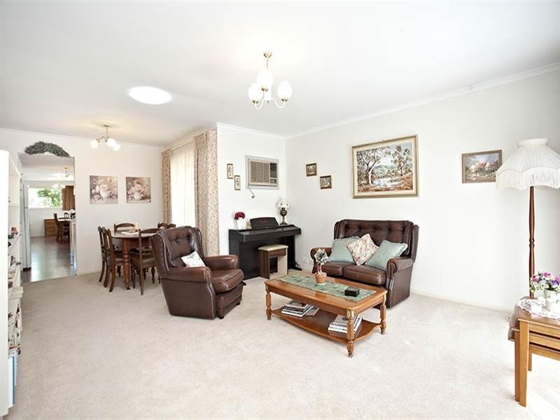 25 Lantern Drive, Seaford Rise SA 5169