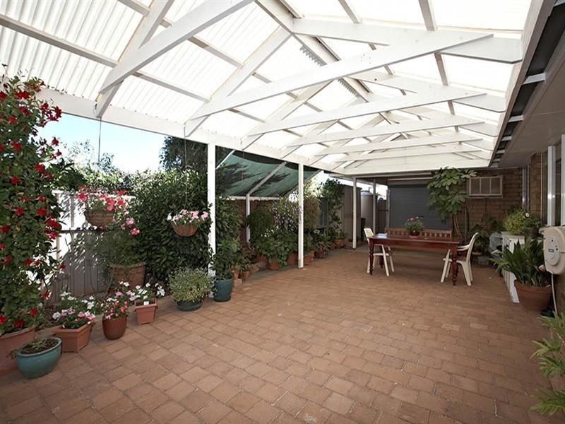 25 Lantern Drive, Seaford Rise SA 5169