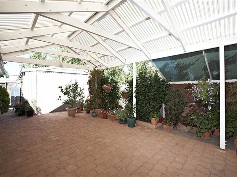 25 Lantern Drive, Seaford Rise SA 5169